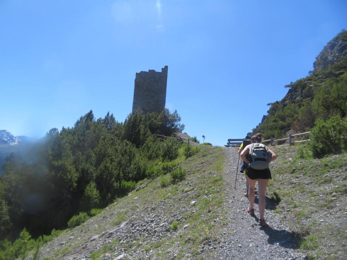 Garni Gimea Hotell Livigno Exteriör bild