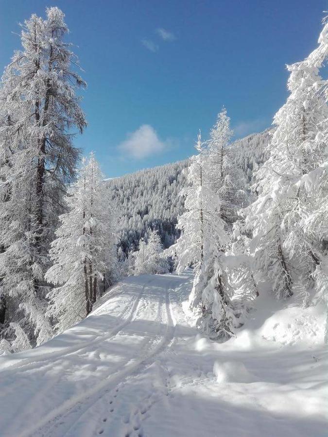 Garni Gimea Hotell Livigno Exteriör bild